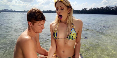 Rough fuck for lusty blonde Khloe Kapri