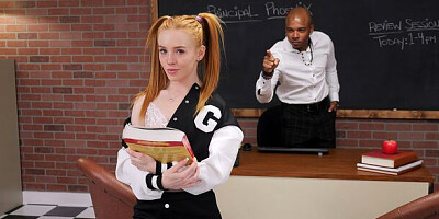 Madi Collins's side fuck porn by BBC Pie