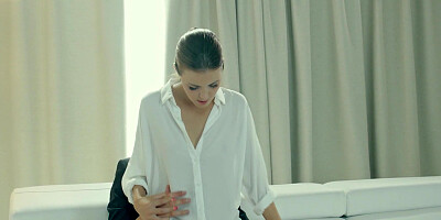 Hot babe Cindy Shine rides boyfriend