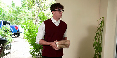 Fetish threesome with insatiable Luna Luxe and Keisha Grey