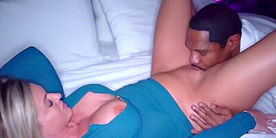 Sweet Vickie - Cum Inside My Pussy