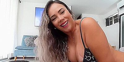 Colombian Milf Fucks With Her Boyfriend While Her Stepson Is At Home Glory Sweet