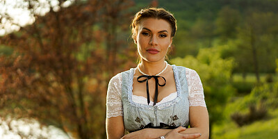 Kitana Lure and Ricky Rascal are fucking in front of a couple