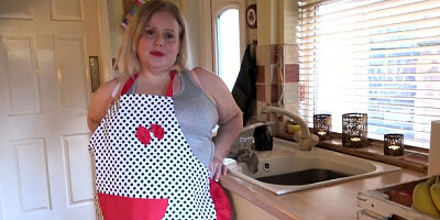 Aunt Judys XXX featuring goomah's bbw wife scene