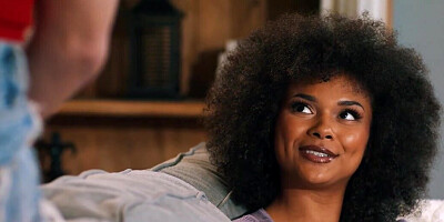 Cute couple invites their ebony girlfriend for a threesome