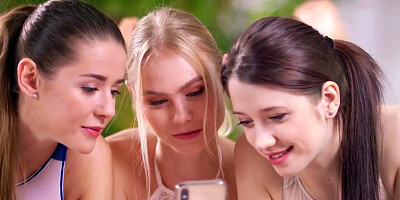 Three Had A Lesbian Threesome And Squirted With Pleasure With Russian chicks, Nancy A And Leah Maus