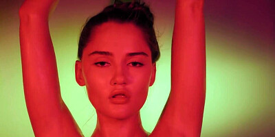 Gorgeous model strips to pose with sexy boobs and pussy