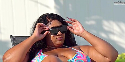 Dallas Playhouse Ebony Bbw Takes Bbc By The Pool 720p
