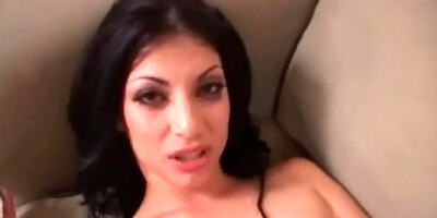 Well-proportioned bunny - blowjob video - Premium GFs