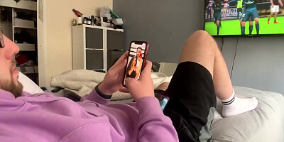 Big-Titted Babe Sucks Him Off While He Plays FIFA