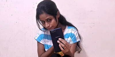 Indian girl with a petite body making a sex tape