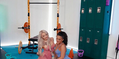 Nichole Saphir and Raym Reid hardcore fucking with toys