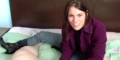 Watch hottie goddess's trailer