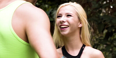 Petite slut Kenzie Reeves enjoys a fat cock in the park