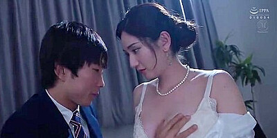 Juq-906 After The Graduation Ceremony A Gift From Your Stepmother To You As An Adult. Rei Kimura