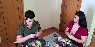Hard Rock And Squirting Miss - Chubby White Dude Seduces And Fucks Latina Stepmom 14 Min