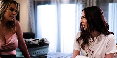 Lily Larimar's coming out ends in a surprise consolation