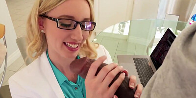 Riley Reyes In Financial Advisor Gets Dredds Deposit U