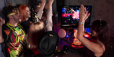 Sex at a party with juicy milf Audrey Reid