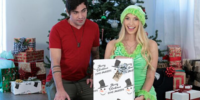 Pin-up Khloe Kapri's missionary dirt