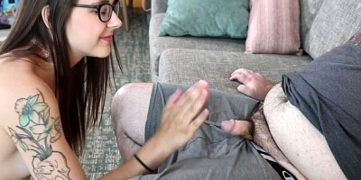 My Tiny Dick featuring Mari Galore's humiliation video