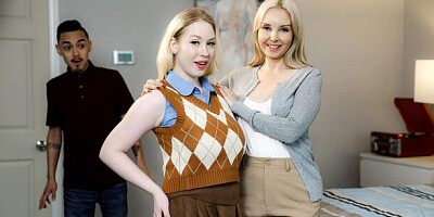 Vivid Aaliyah and Gigi's long legs trailer