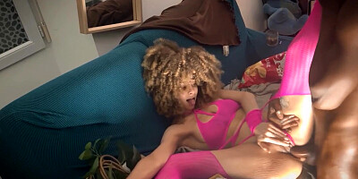 enfonce ta belle queue dans ma chatte toute ouverte