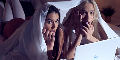 Duo of horny starlets are sharing one erect dong in MFF