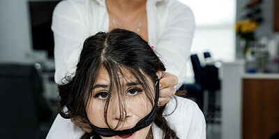 Explosive Charlotte Mae - big cock movie - Teen Pies