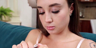 Threesome scene with a guy who wants his ass cleaned