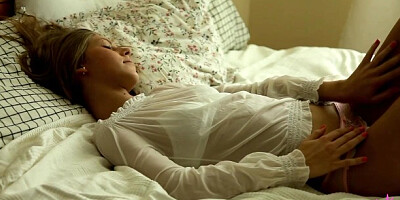 Watch exquisite Roxana's trailer