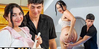 Gambling Christina's milf smut