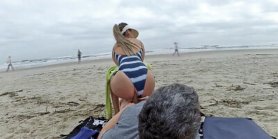 Jane R In Passers-by Looked, But She Continued Until I Cum. Public Anal. 9 Min