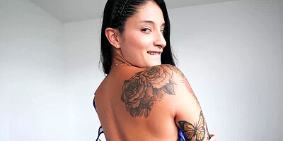 Black man with a foot fetish fucking Salome Gil