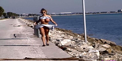 Amazing Mindy - mom smut - DreamGirls Members