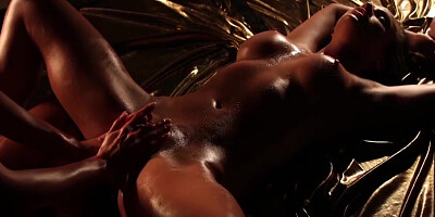 Eveline Dellai And Vinna Reed - The Art Of Taming 11 Min