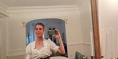 Une Fille De Tinder Vient Chez Moi Pour Me Sucer - French Min