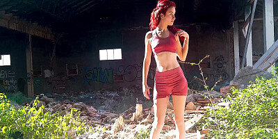 Gets Horny In An Abandoned Ship, Then She Puts Her Whole Hand In Her - Cute Pussy And Ariel Ortiz