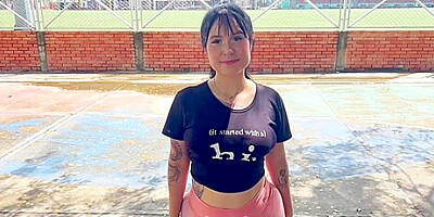 I Fuck A Stranger From The Park While I Exercise