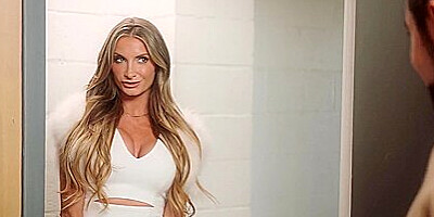 Busty Cougar Loves Deep Anal - Silvia Saige