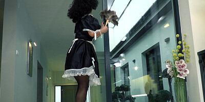 Maid Stacy Bloom gets dp and load