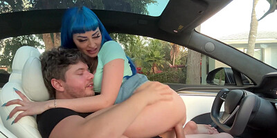 Jewelz Blu In Hot Date Fucks In Car