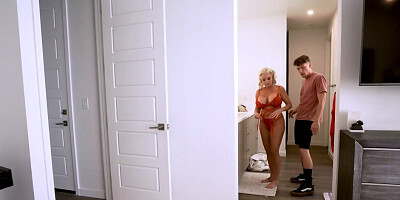 Taboo step-granny fuck session with the wettest twats