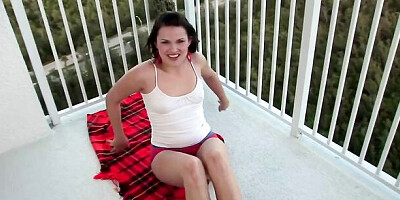 Sara Siren's natural tits smut by Leg Sex