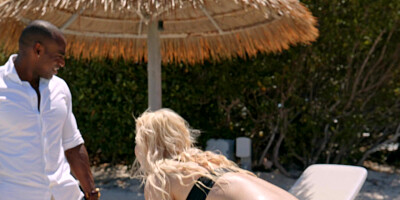 BLACKED Gorgeous Lika seduces stranger to make BF jealous