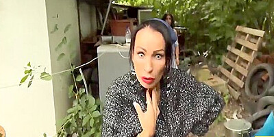 Brunette Lola Danger Gave Hunter The Best Deepthroat He Ever Had 18 Min
