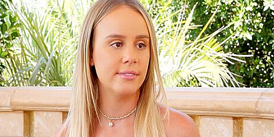 Alexis Adams Gets Caught Playing With Her Pussy, Begs To Keep Her Nanny Job 18 Min