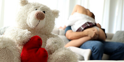 Watch flattering Chad White's trailer