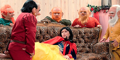 Watch adroit Snow White's dirt