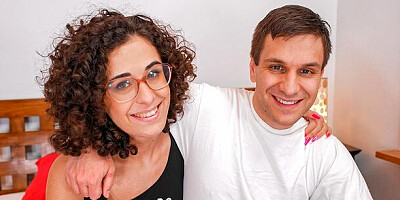 Glamour Victoria Brennan at short hair sex